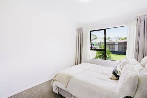 Photo of property in 109 Prince Regent Drive, Half Moon Bay, Auckland, 2012