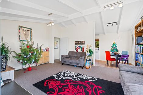 Photo of property in 128 Bream Bay Drive, Ruakaka, 0116