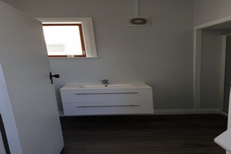 Photo of property in 76 Tinakori Road, Thorndon, Wellington, 6011