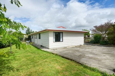 Photo of property in 23 Mountfort Grove, Feilding, 4702