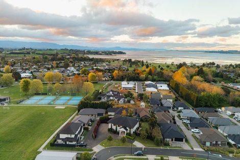 Photo of property in 6 Richardson Road, Omokoroa, 3114