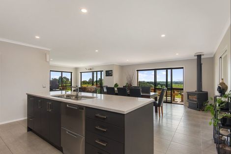 Photo of property in 268 Halcombe Road, Feilding, 4775