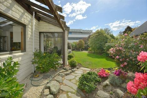 Photo of property in 32 O'connor Place, Burnside, Christchurch, 8053