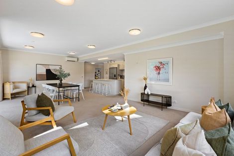 Photo of property in 60 Eaves Bush Parade, Orewa, 0931