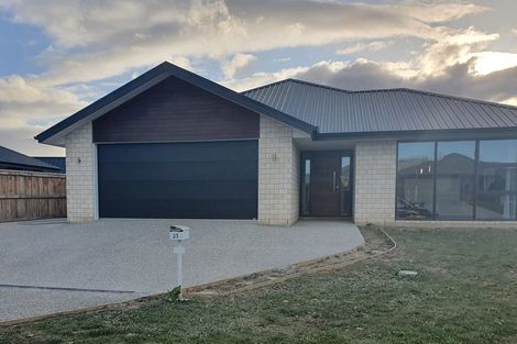Photo of property in 31 Anderton Crescent, Mosgiel, 9024