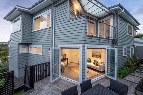 Photo of property in 37a Peter Terrace, Castor Bay, Auckland, 0620