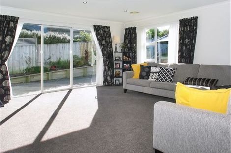 Photo of property in 2 Peel Lane, Aotea, Porirua, 5024