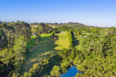 Photo of property in 102 Sanders Road, Paremoremo, Albany, 0793