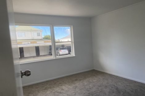 Photo of property in 4/77 Wellington Street, Howick, Auckland, 2014