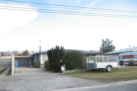 Photo of property in 15 Campbell Street, Alexandra, 9320