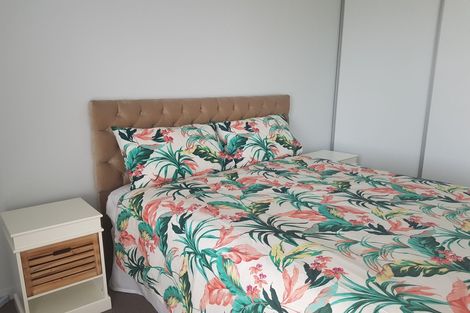 Photo of property in Frank Sargeson Apts, 404/74 Anzac Street, Takapuna, Auckland, 0622