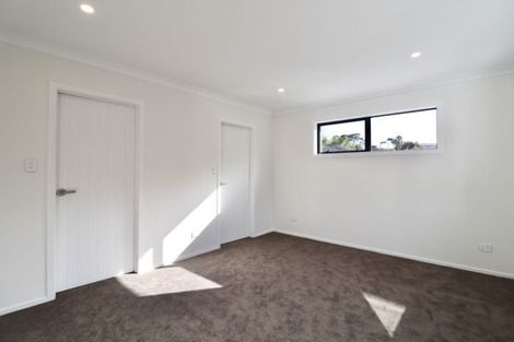 Photo of property in 210a Forrest Hill Road, Forrest Hill, Auckland, 0620