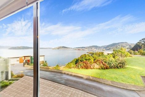 Photo of property in 11 Sovereign Point, Kaiwharawhara, Wellington, 6035