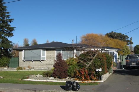 Photo of property in 17 Brixton Street, Islington, Christchurch, 8042