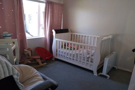 Photo of property in 40a Park Estate Road, Rosehill, Papakura, 2113