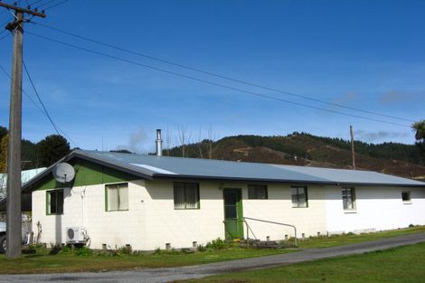 Photo of property in 78 Main Street, Reefton, 7830
