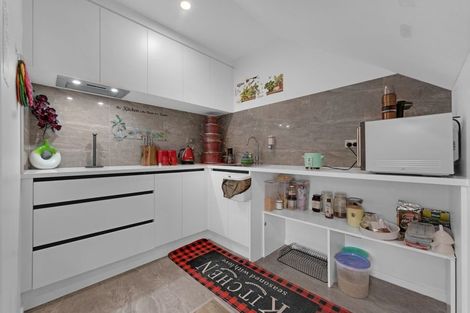 Photo of property in 32 Leathem Crescent, Pokeno, 2402