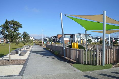 Photo of property in 41 Bounty Road, Long Bay, Auckland, 0630