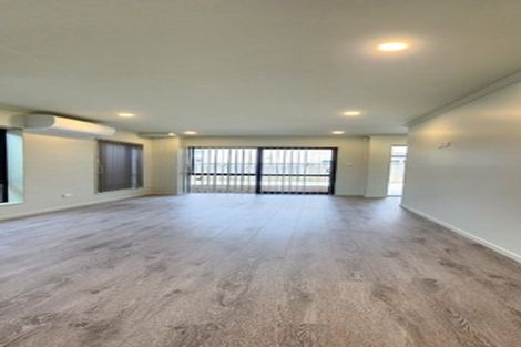 Photo of property in 36a Pah Road, Papatoetoe, Auckland, 2025