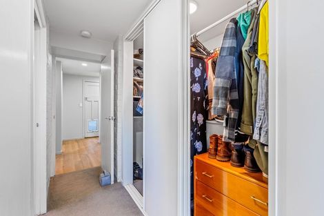 Photo of property in 127 Forfar Street, Clyde Hill, Dunedin, 9011