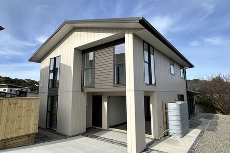 Photo of property in 9 Barque Crescent, Whitby, Porirua, 5024