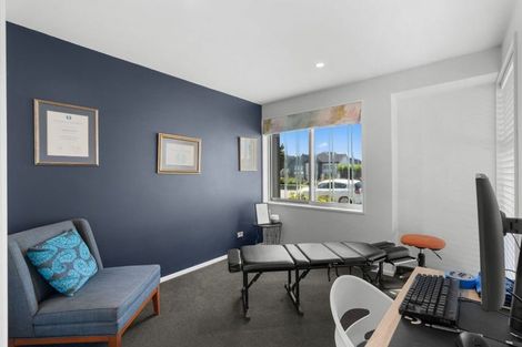 Photo of property in 27 Caulfield Avenue, Halswell, Christchurch, 8025