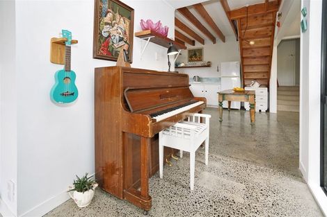 Photo of property in 46 Bernard Street, Chedworth, Hamilton, 3210