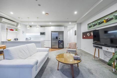 Photo of property in 405/246 Khyber Pass Road, Grafton, Auckland, 1023