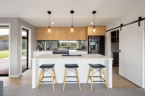 Photo of property in 34 Mike Smith Drive, Cambridge, 3434