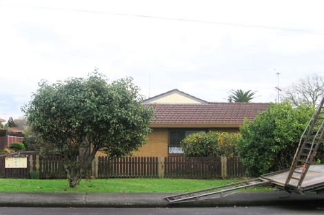 Photo of property in 1/11 Menary Street, Papakura, 2110
