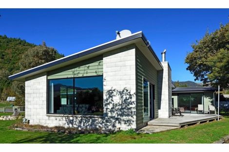 Photo of property in 158 Wakamarina Road, Canvastown, Havelock, 7178