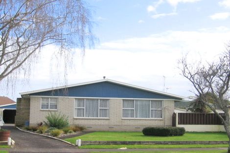 Photo of property in 9 Ashurst Avenue, Pukete, Hamilton, 3200