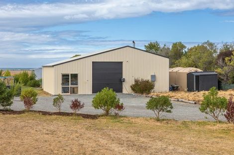 Photo of property in 32 Hinepango Drive, Rarangi, Blenheim, 7273