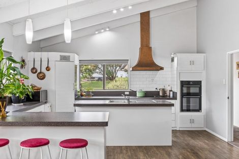 Photo of property in 2 Magnolia Street, Outer Kaiti, Gisborne, 4010