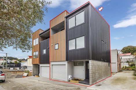 Photo of property in 9 Post Office Avenue, Berhampore, Wellington, 6023