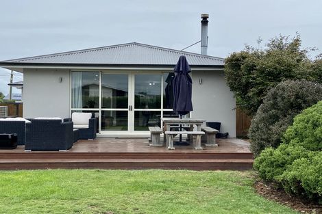 Photo of property in 100 Thomson Street, Tinwald, Ashburton, 7700