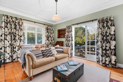 Photo of property in 182 High Street North, Carterton, 5713