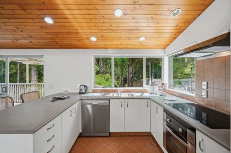 Photo of property in 90b Eskdale Road, Birkdale, Auckland, 0626