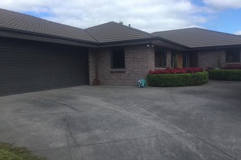 Photo of property in 28 Redwood Crescent, Hurdon, New Plymouth, 4310