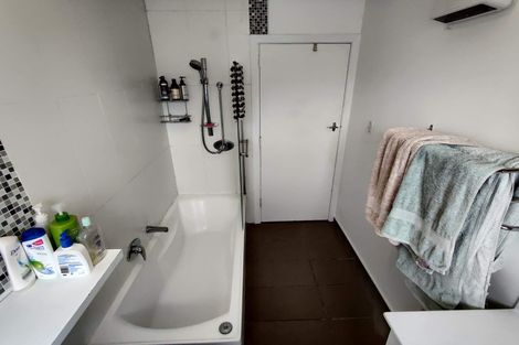 Photo of property in 2/22 Longfellow Street, Sydenham, Christchurch, 8023