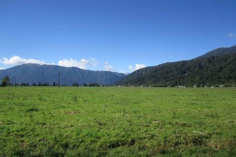 Photo of property in 34 Wanganui Flat Road, Harihari, 7884