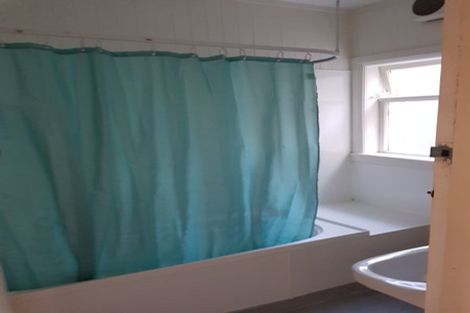 Photo of property in 71 Nairn Street, Mount Cook, Wellington, 6011