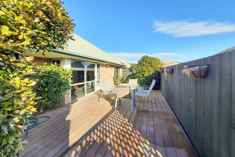 Photo of property in 55 Skerten Avenue, Hornby, Christchurch, 8042
