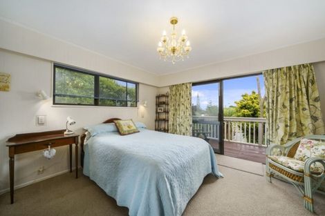 Photo of property in 36 Queens Road, Waikanae Beach, Waikanae, 5036