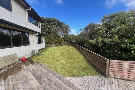 Photo of property in 24 Gaya Grove, Ngaio, Wellington, 6035
