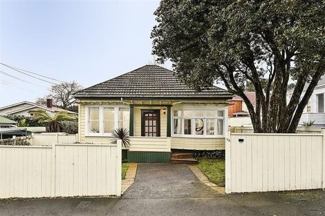 Photo of property in 9a Beatrix Street, Avondale, Auckland, 1026