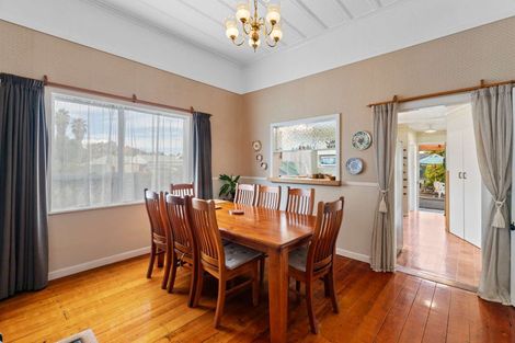 Photo of property in 75-77 Beach Road, Katikati, 3129