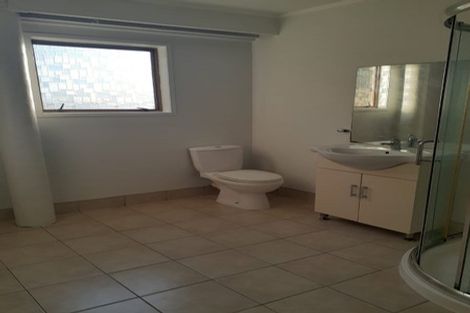 Photo of property in 45 Agincourt Street, Glenfield, Auckland, 0629