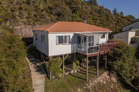Photo of property in 33 Windsor Drive, Tairua, 3508