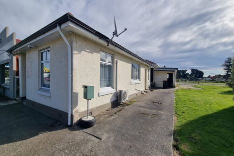 Photo of property in 26 Seaward Road, Edendale, 9825